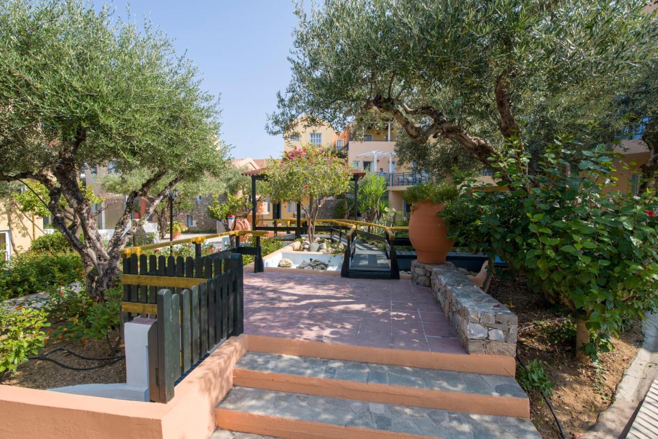 Stefan Village Hotel Agia Marina  Exterior photo