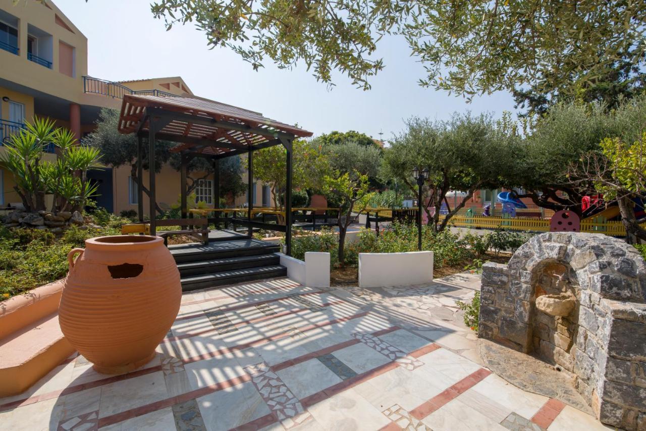 Stefan Village Hotel Agia Marina  Exterior photo