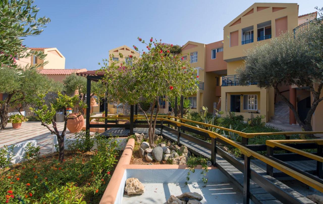 Stefan Village Hotel Agia Marina  Exterior photo